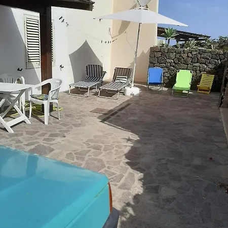 بيت للعطل Casa Renata *